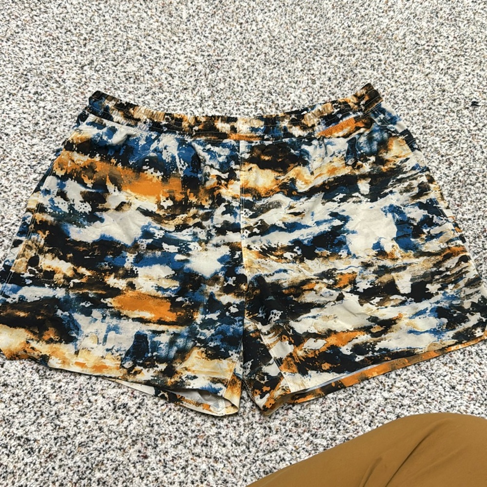 5 inch all in motion lined athletic shorts